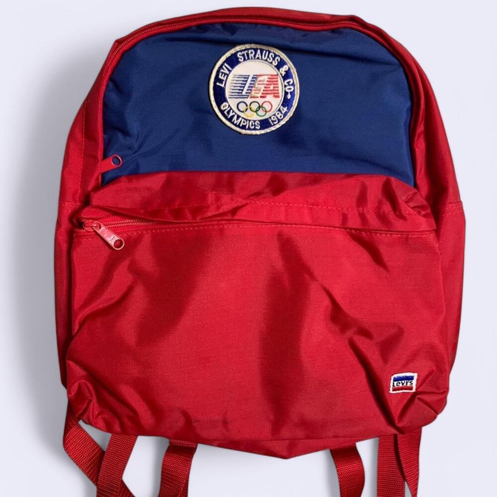 Vintage 1984 levis red and